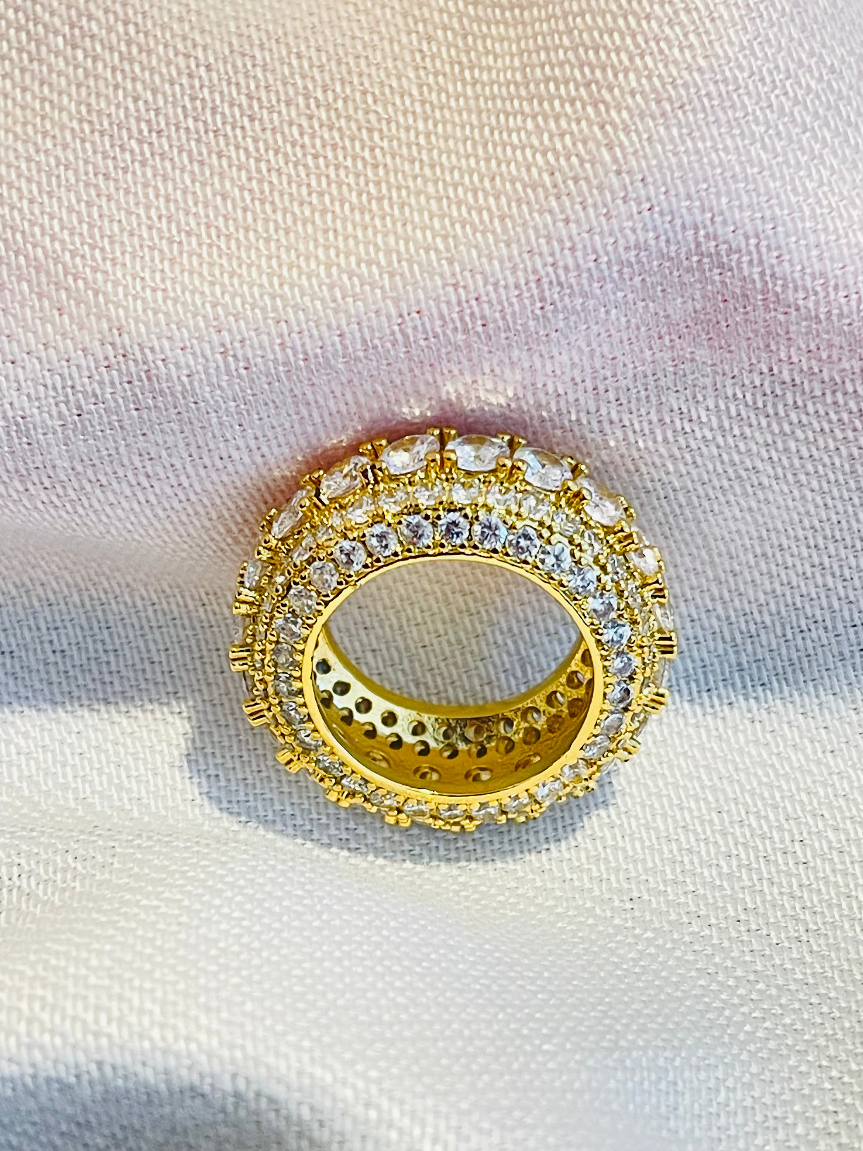 GEM GOLD RING
