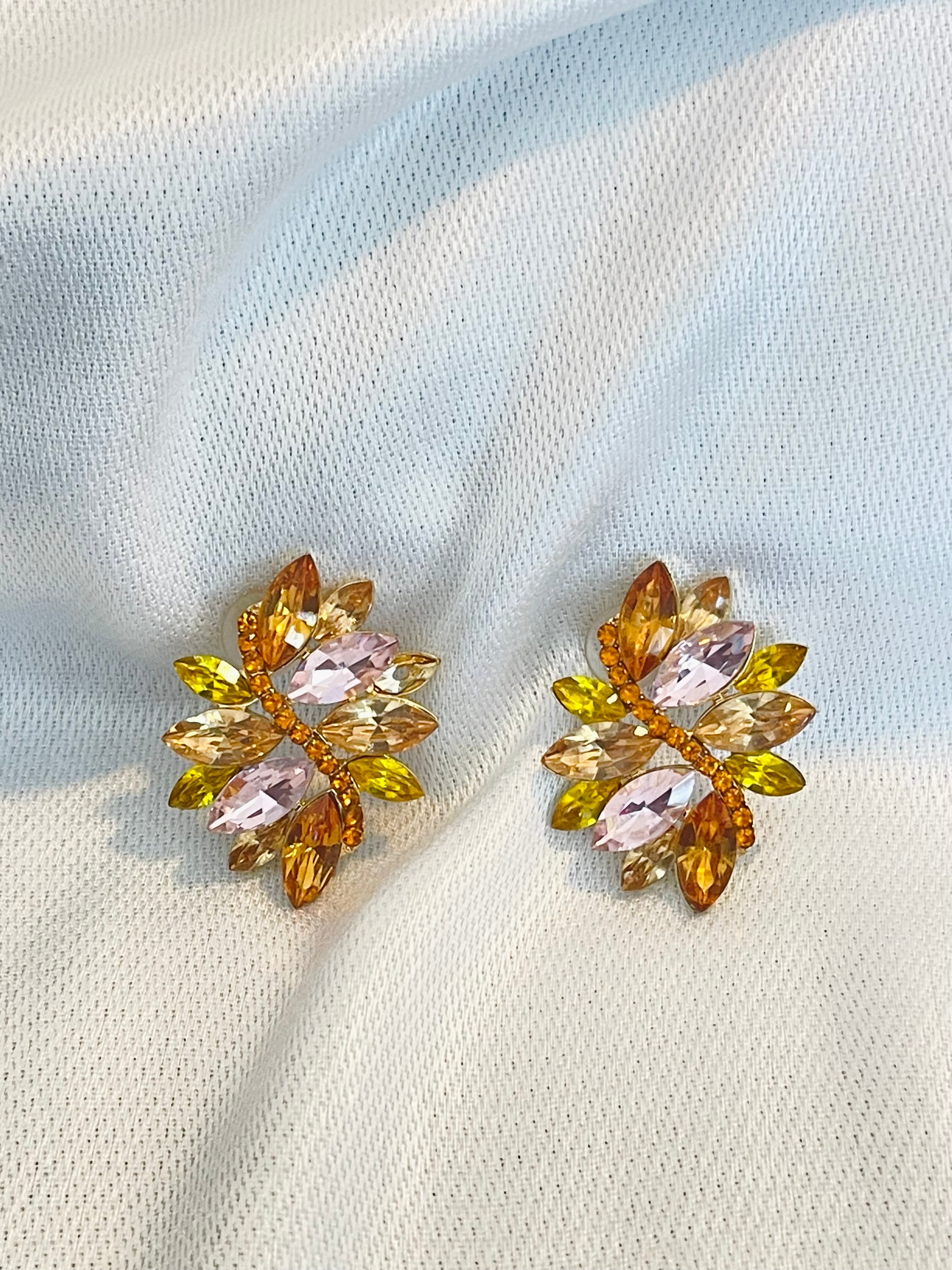 DARLING FLEUR PEACHY EARRINGS