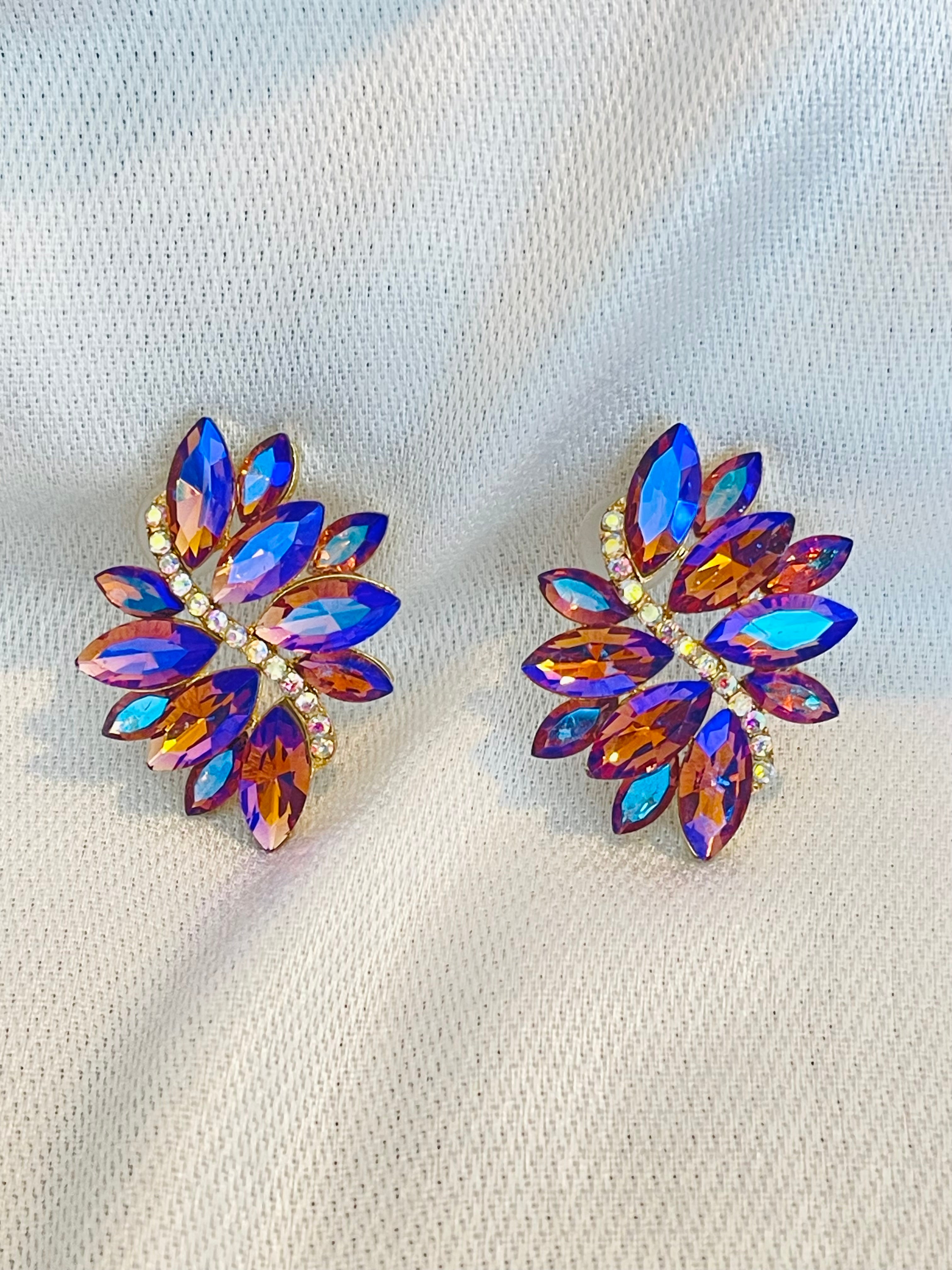 DARLING FLEUR PURPLE EARRINGS