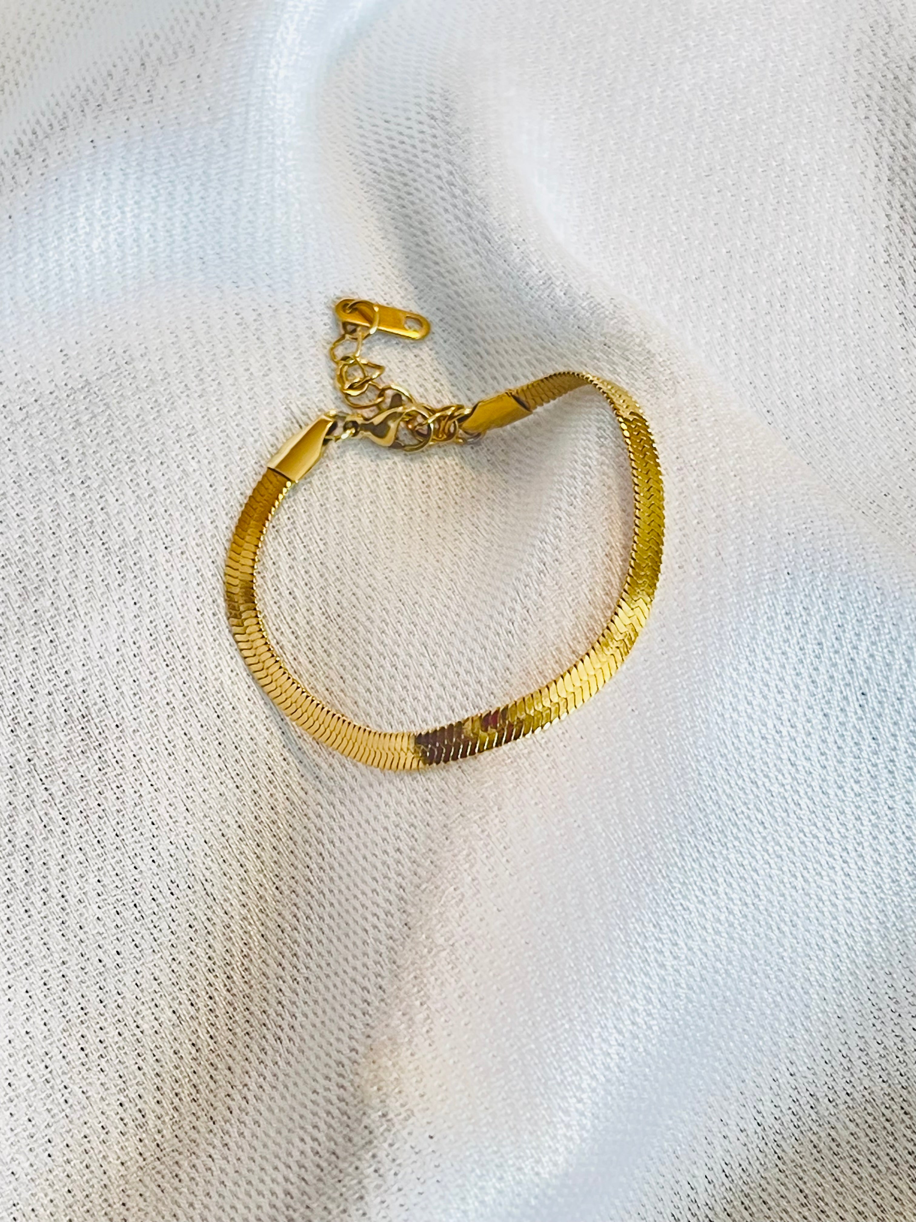 SAWY GOLD BRACELET